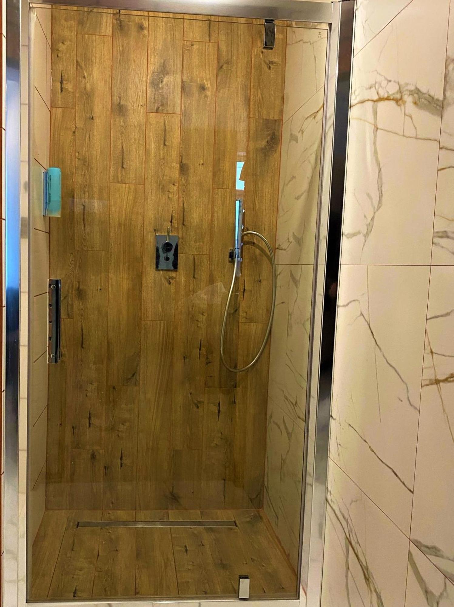 Apartmán Manufaktura Bakery, Penthouse 200M, Prywatna Kamienica, Parking Strzezony Lodž Pokoj fotografie
