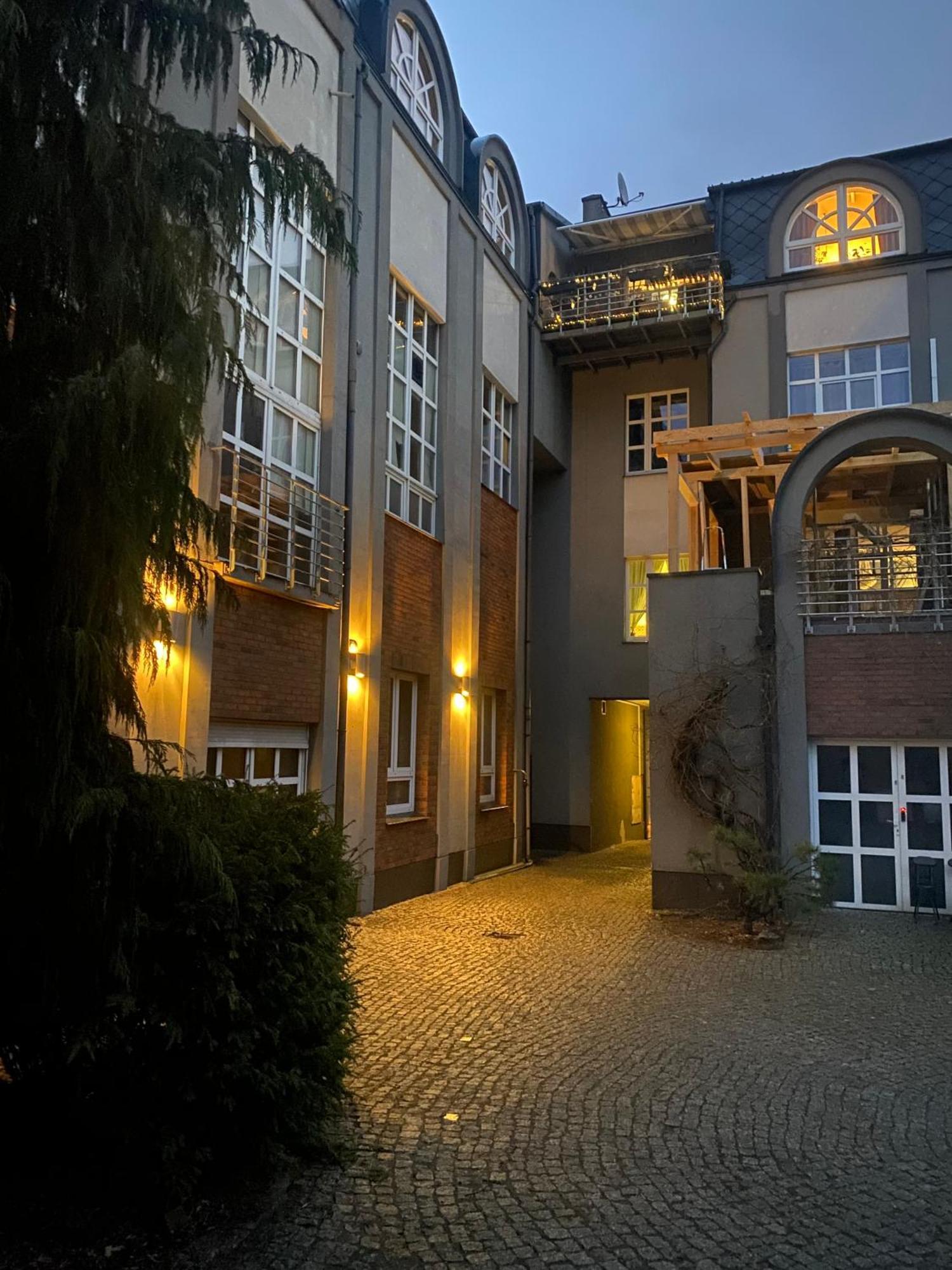 Apartmán Manufaktura Bakery, Penthouse 200M, Prywatna Kamienica, Parking Strzezony Lodž Exteriér fotografie
